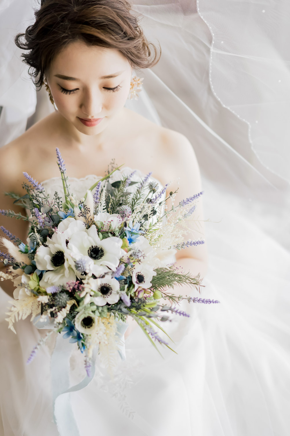 ウエディング　ジュエリー　フォトウエディング ecruspose real brides Wedding dress:Alastair Colordress