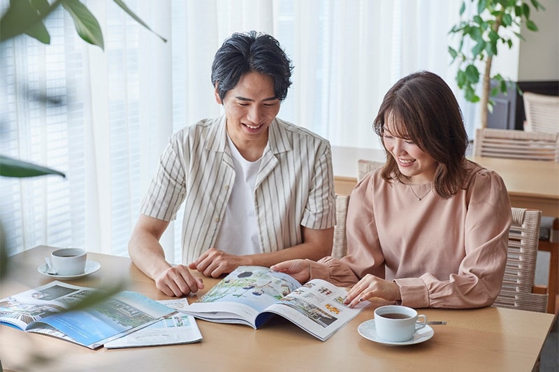 沖縄の結婚式でかりゆしウェアやアロハシャツを用意する方法