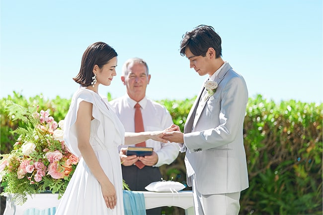 ハワイでふたりだけで行う挙式はどんな結婚式ができる？