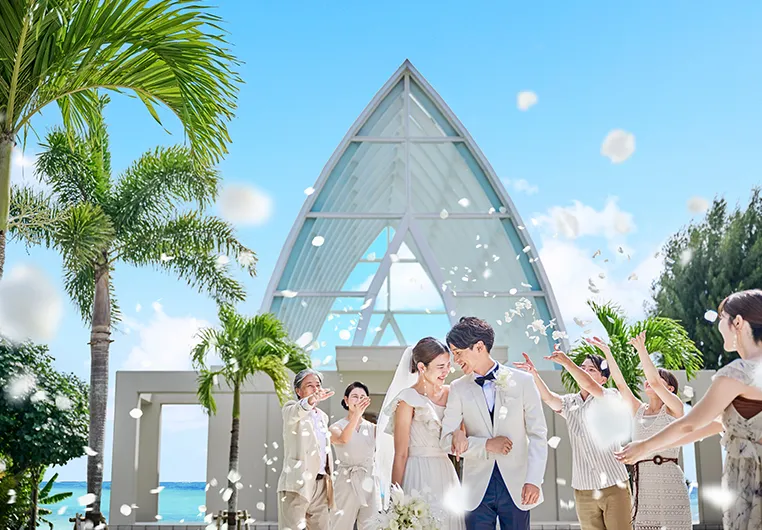 太陽が彩る自然の教会