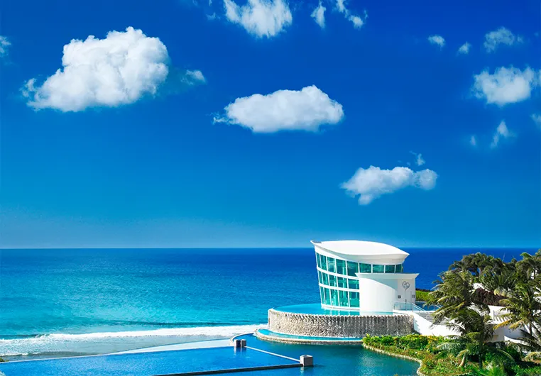 ホワイトアロウチャペル