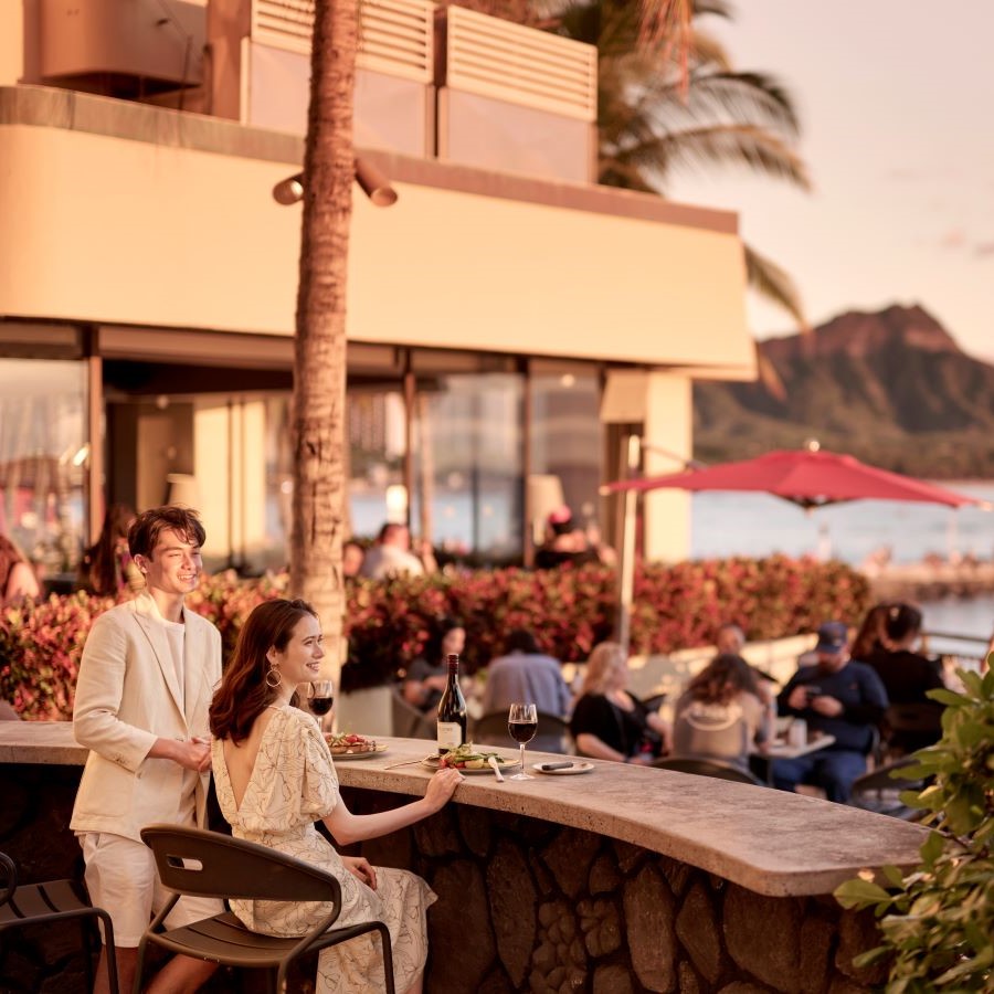 憧れのリゾートウエディング、みんなの宿泊数はどれくらいなの？ 人気エリア別まとめ